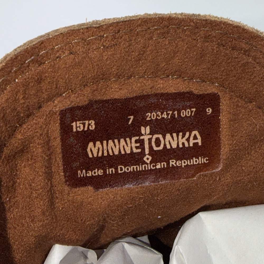 Minnetonka Baja Moccasin Boot Women's Size 7 Brown Suede Red Aztec Western - Picture 7 of 7